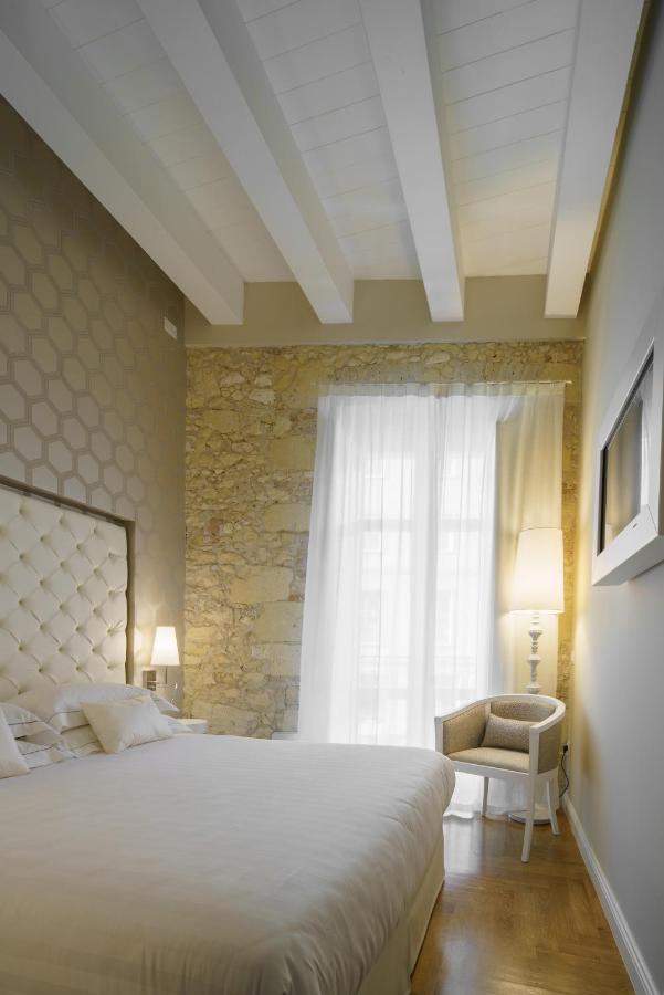 Boutique Hotel Carlo Felice カリアリ エクステリア 写真
