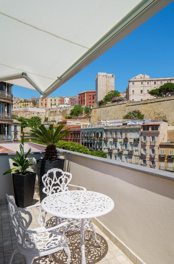 Boutique Hotel Carlo Felice カリアリ エクステリア 写真